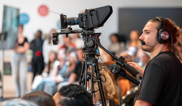 Coulisses des tournages de films d'entreprises de l’agence audiovisuelle Mazette Studio 